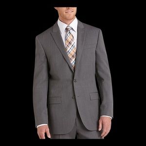 100% wool Egara slim fit suit